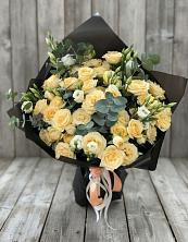 Букет цветов из:  Розы и Лизиантусы в Талицы