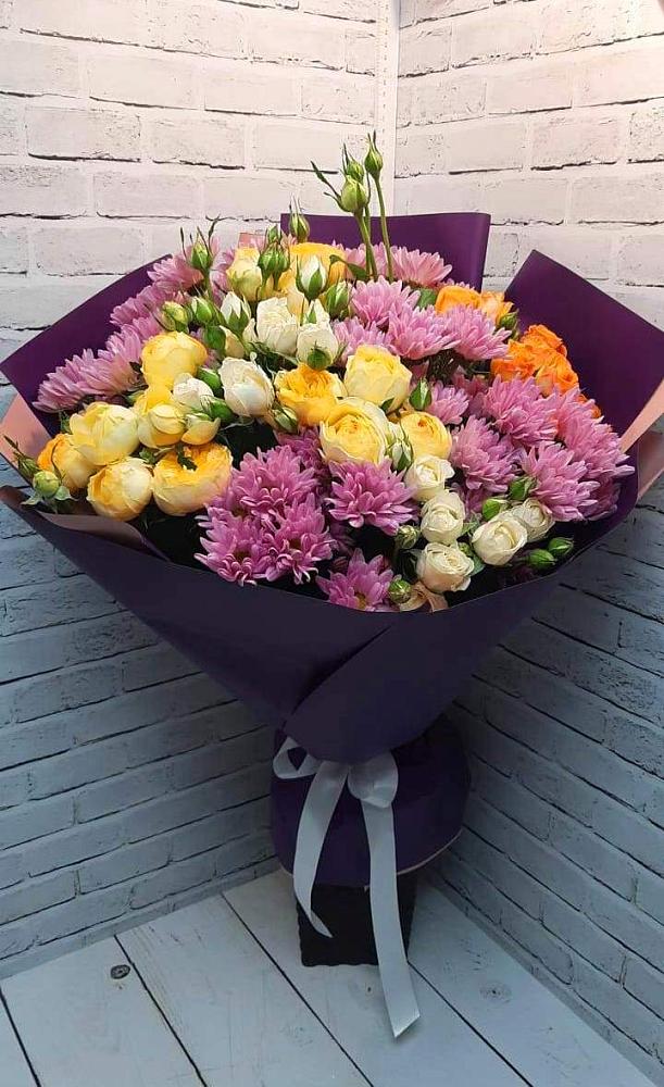 Букет цветов из: Хризантемы и Розы в Талицы