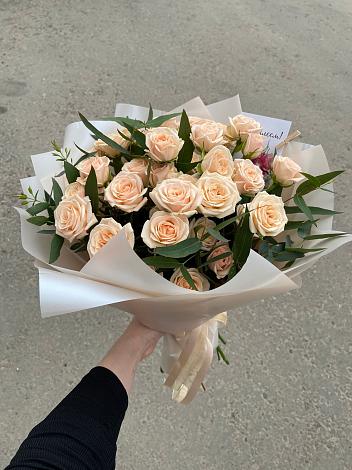 Букет Кремовые розы Латте в Талицы