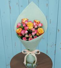 Букет цветов из:  Розы в Талицы